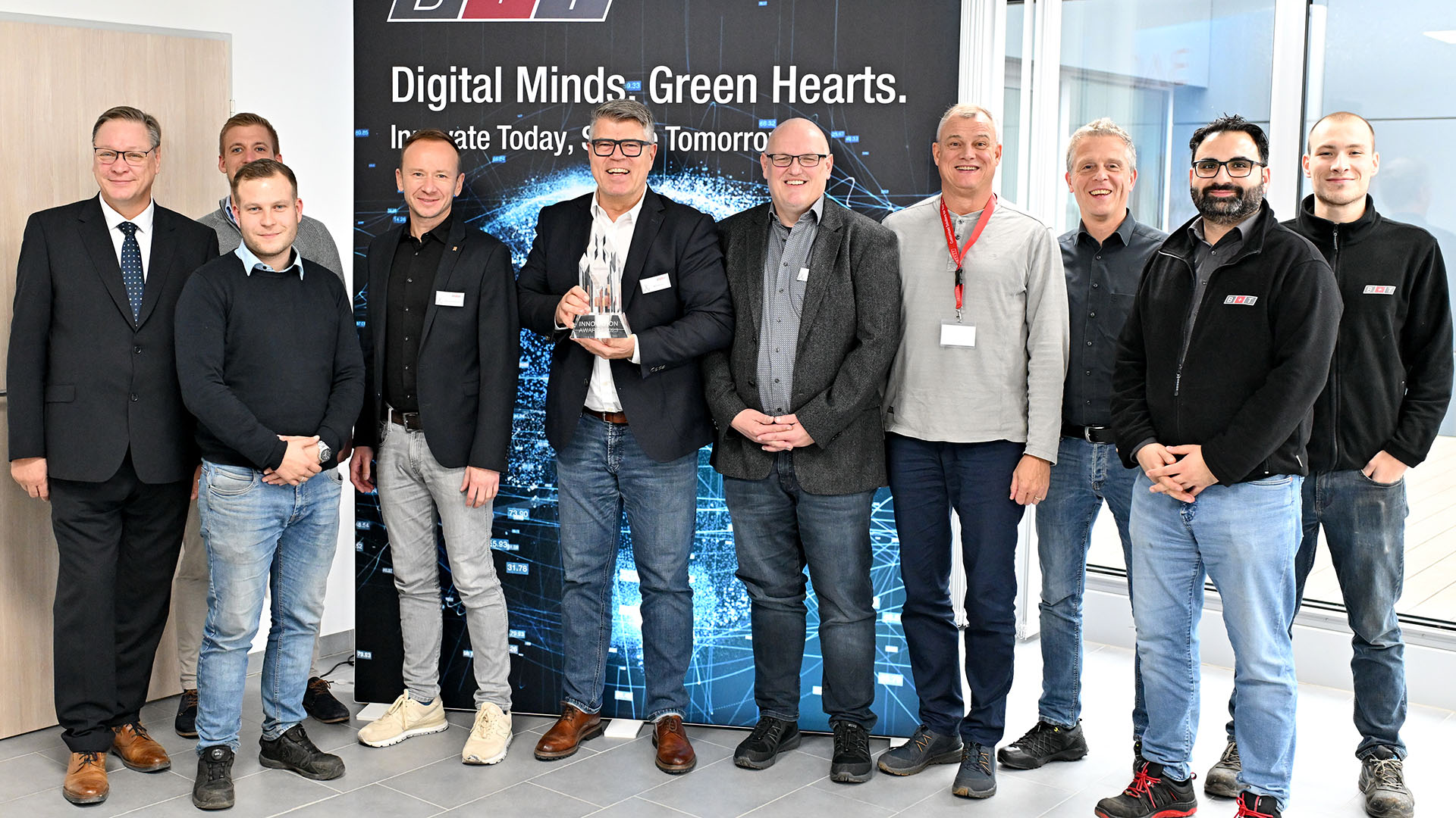 Erarbeiten von nachhaltigen Lösungen verbindet:<br>
B+T Innovation Award 2023 geht an MacDermid Enthone Industrial Solutions